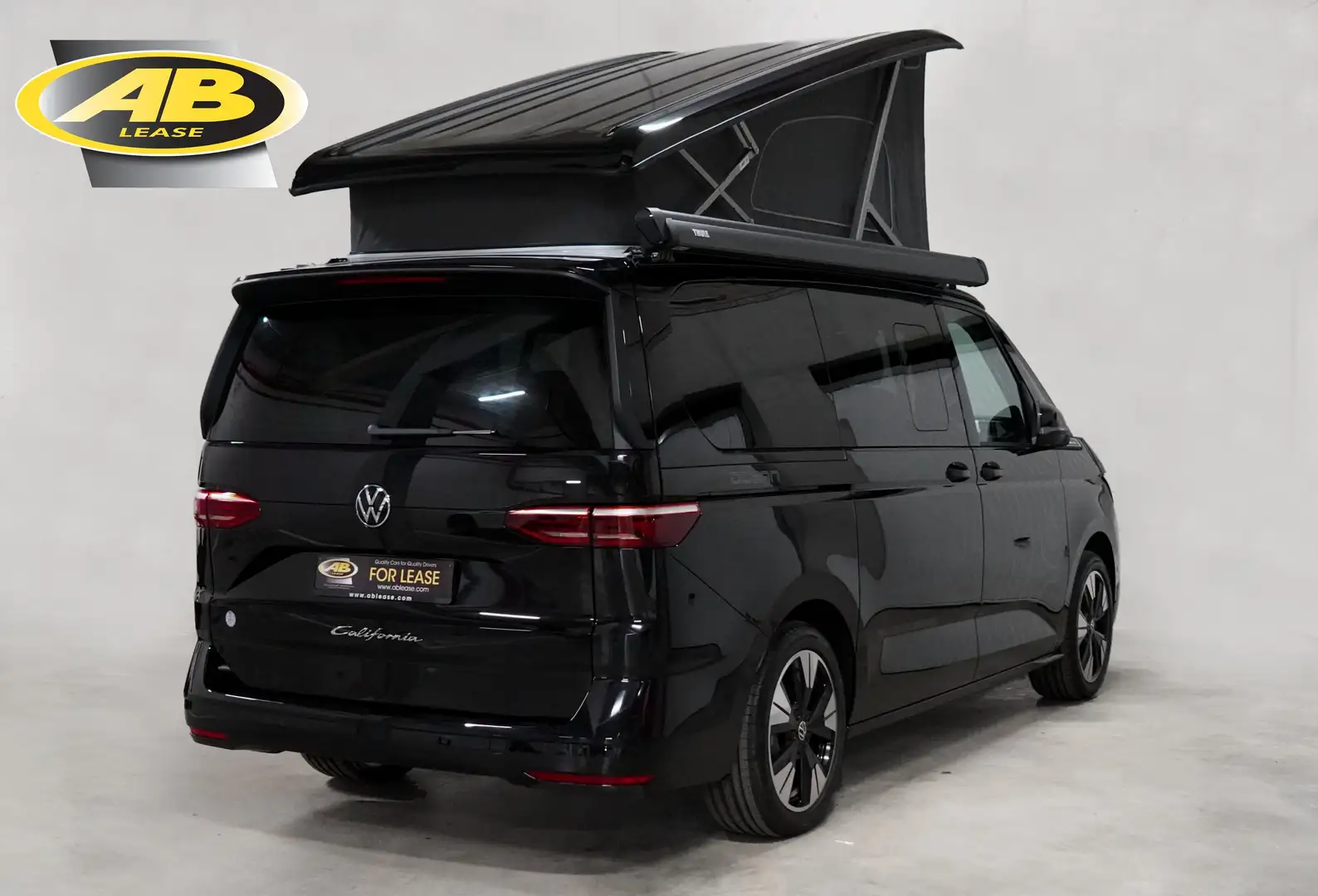 Volkswagen T7 California 2.0 TSI DSG 204 Ch Full Option Fekete - 2
