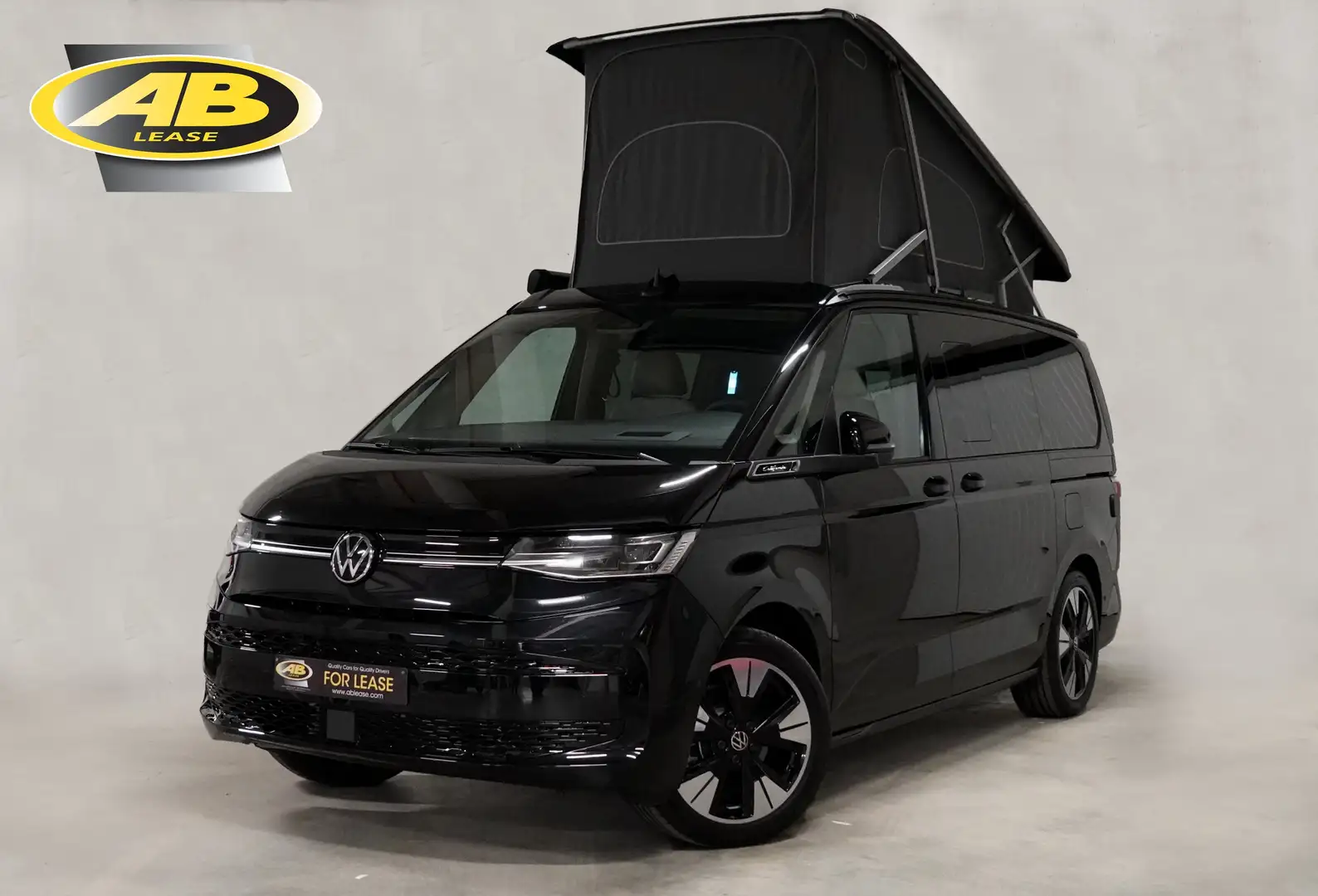 Volkswagen T7 California 2.0 TSI DSG 204 Ch Full Option Fekete - 1