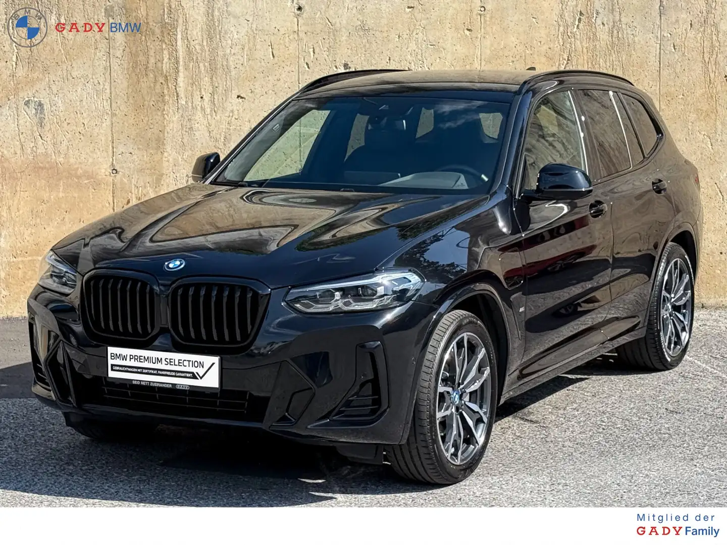 BMW X3 xDrive30e Schwarz - 1