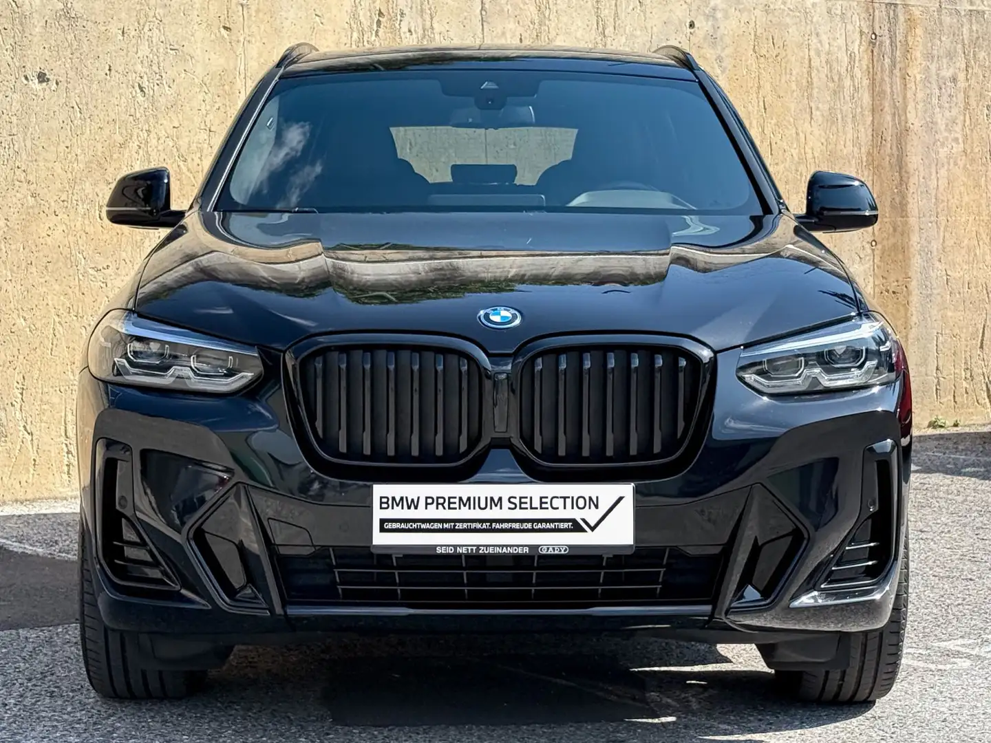 BMW X3 xDrive30e Schwarz - 2