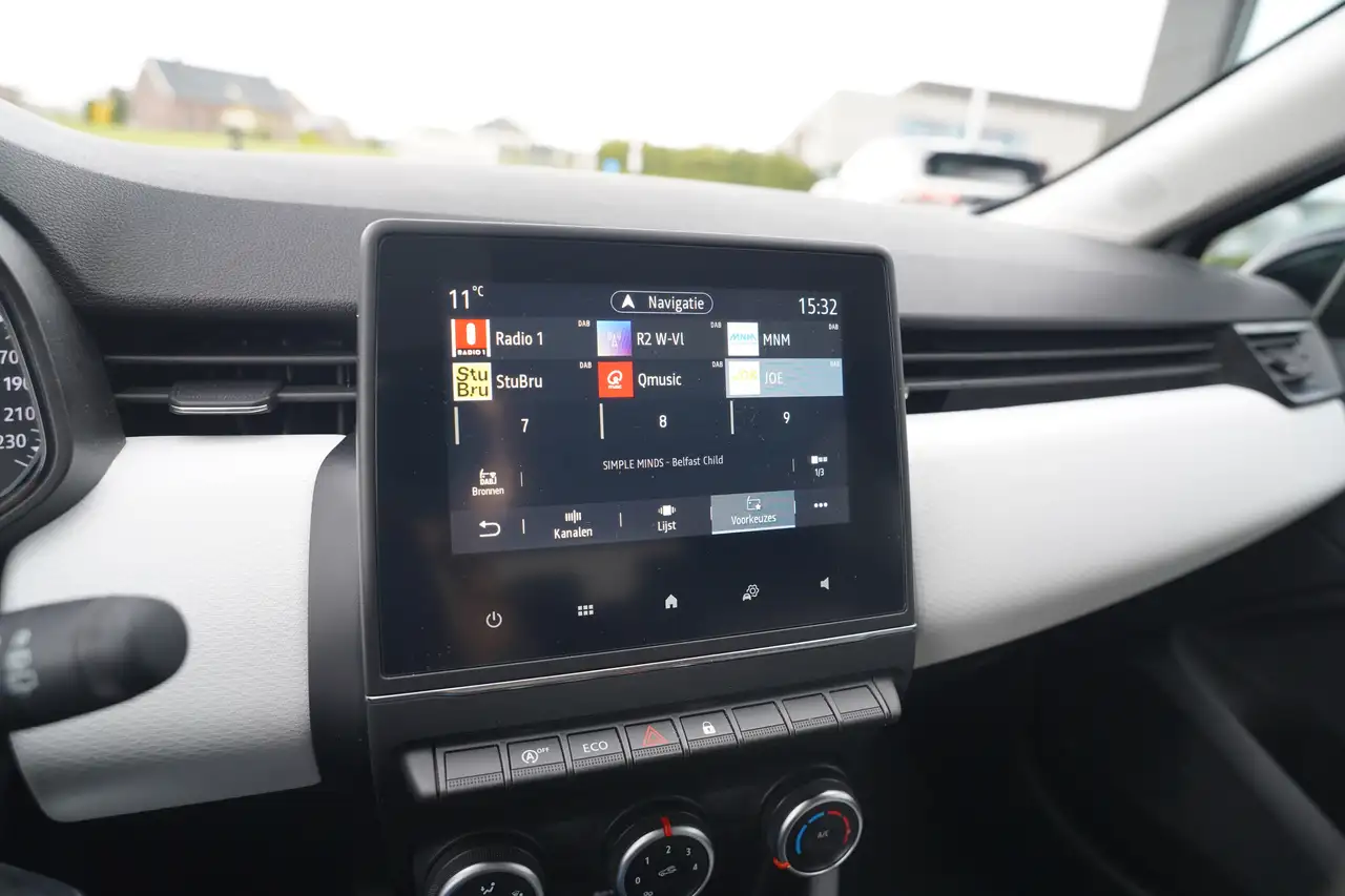 Renault Clio 1.0 TCe 90 Automaat Bleutooth Navigatie Pdc Alu v 17