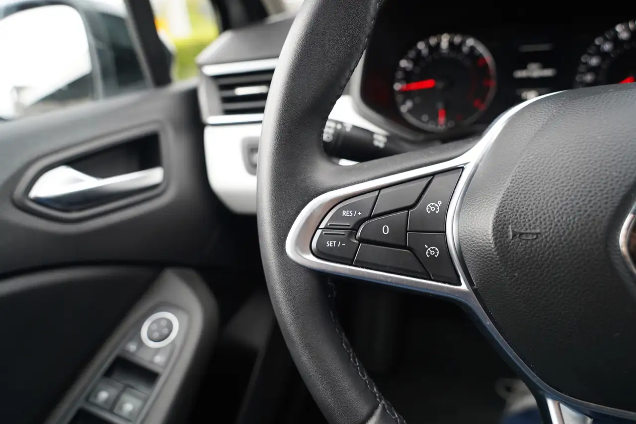 Renault Clio 1.0 TCe 90 Automaat Bleutooth Navigatie Pdc Alu v 27