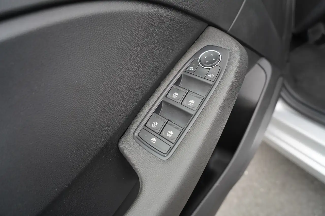Renault Clio 1.0 TCe 90 Automaat Bleutooth Navigatie Pdc Alu v 13