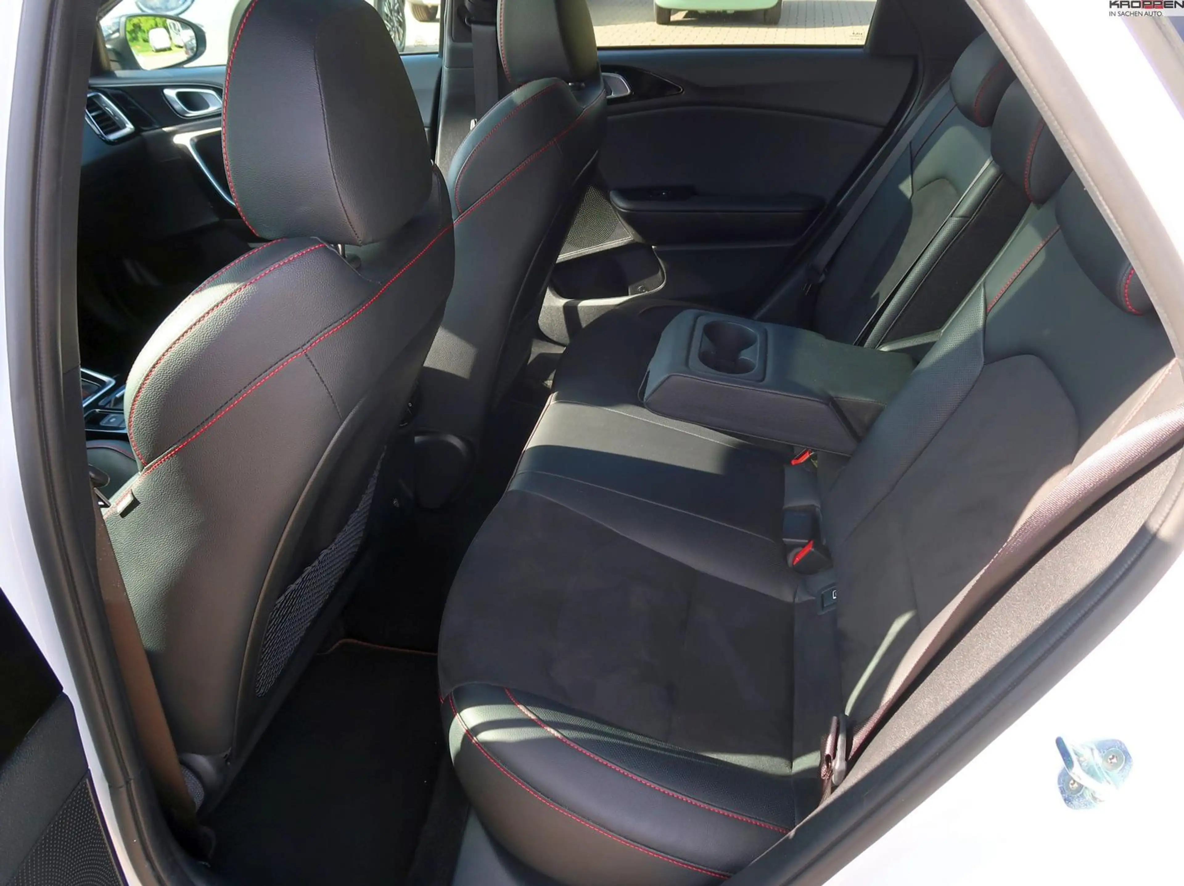 Kia ProCeed / pro_cee'd proceed GT DCT7 Pan.-GD JBL Navi Android CarPlay — photo 8