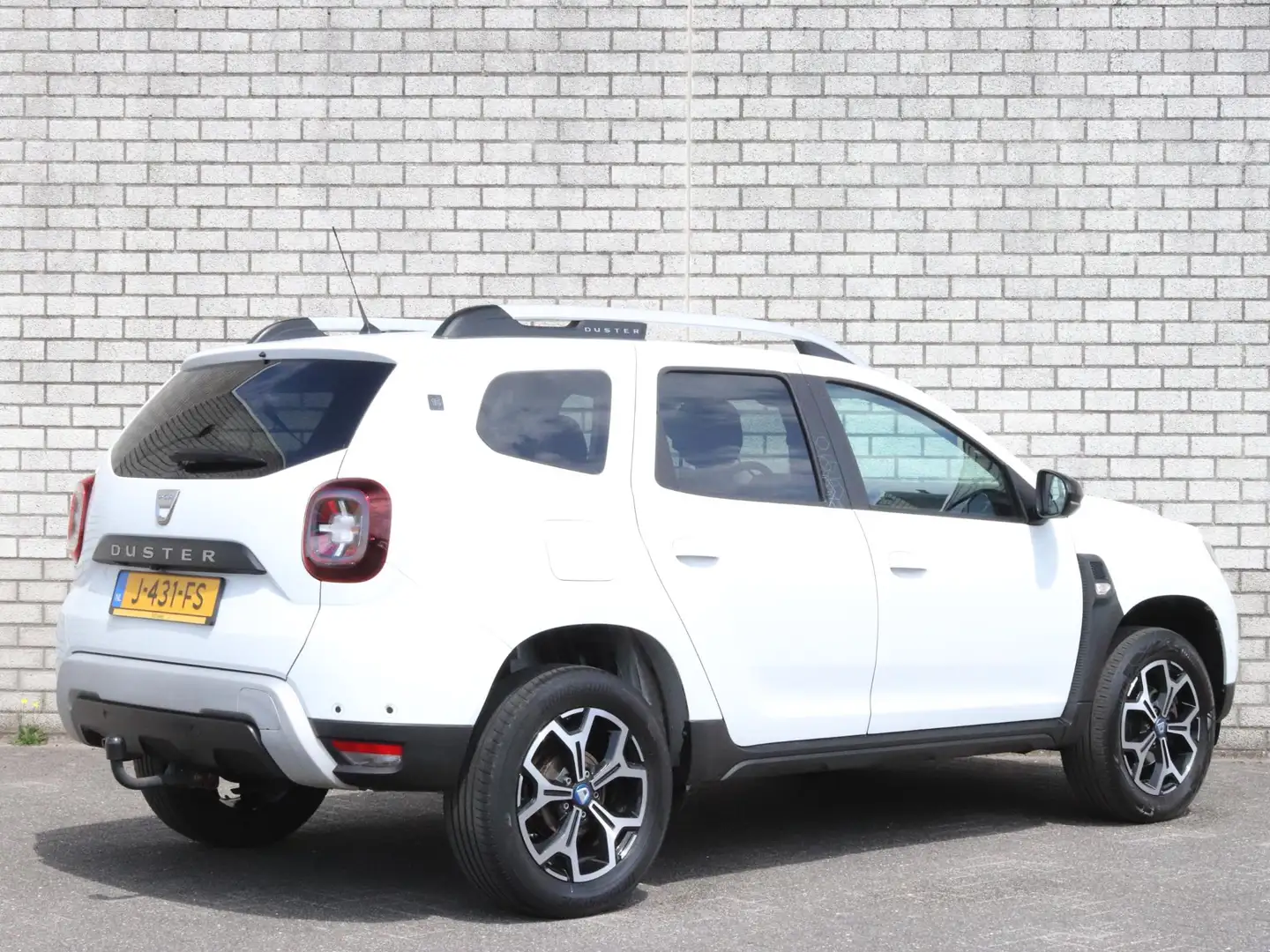 Dacia Duster 1.0 TCe Bi-Fuel Serie Limitee 15th Anniversary | V Beyaz - 2