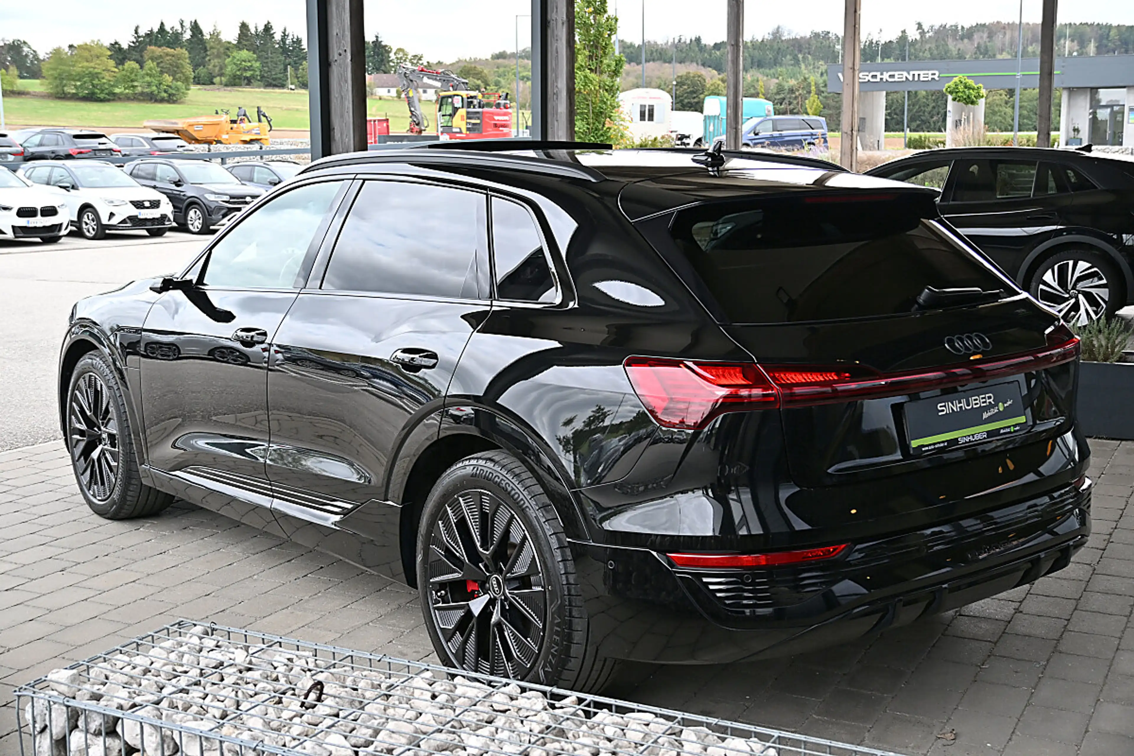 Audi Q8 e-tron Q8 55 e-tron quattro 106kWh S Line NP €116k ACC... — photo 3