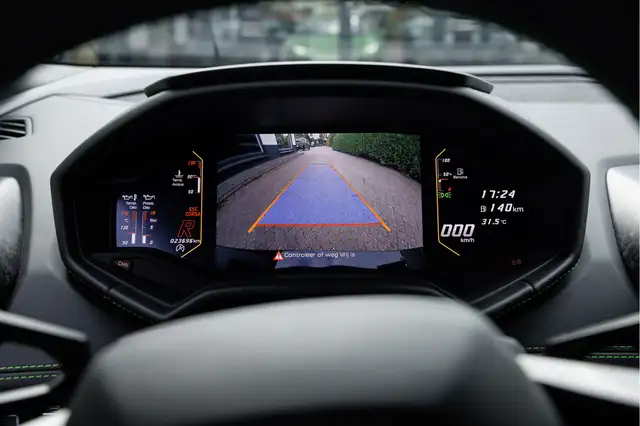 Lamborghini Huracan view 27