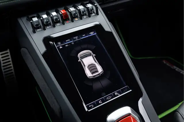 Lamborghini Huracan view 26