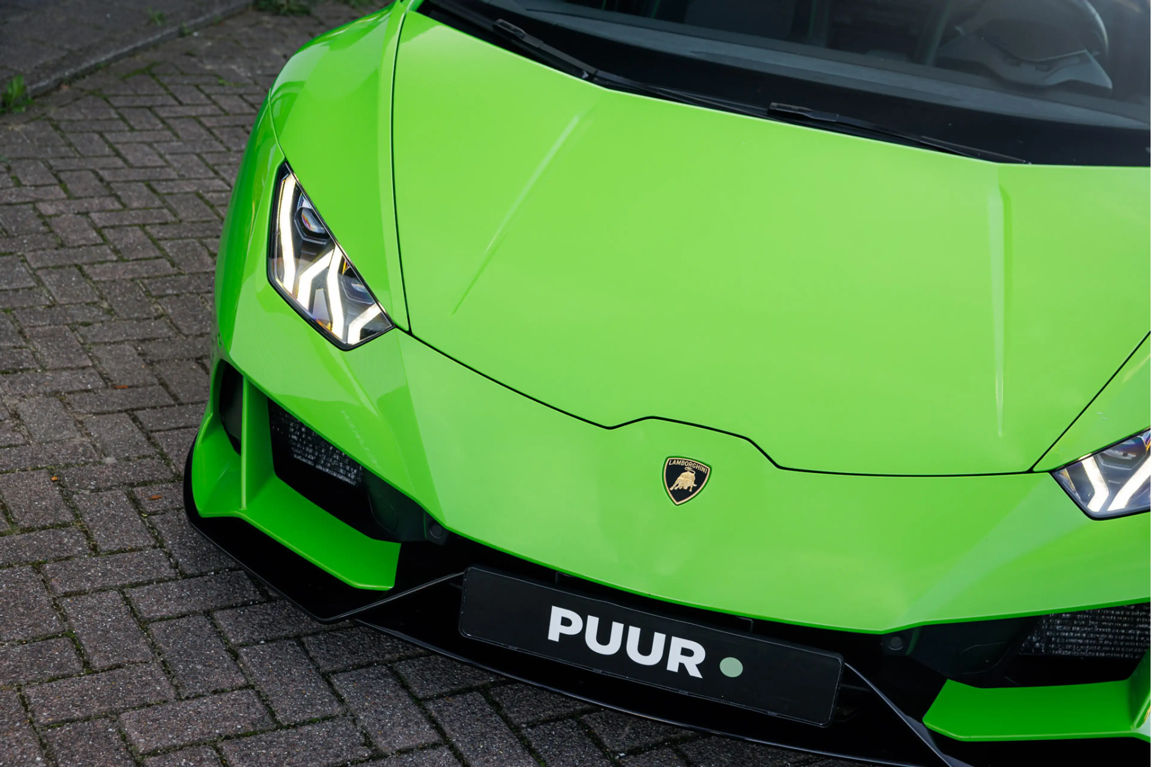 Lamborghini Huracán 5.2 V10 EVO ''Verde Mantis Pearl'' Lift - Sensonum — photo 14