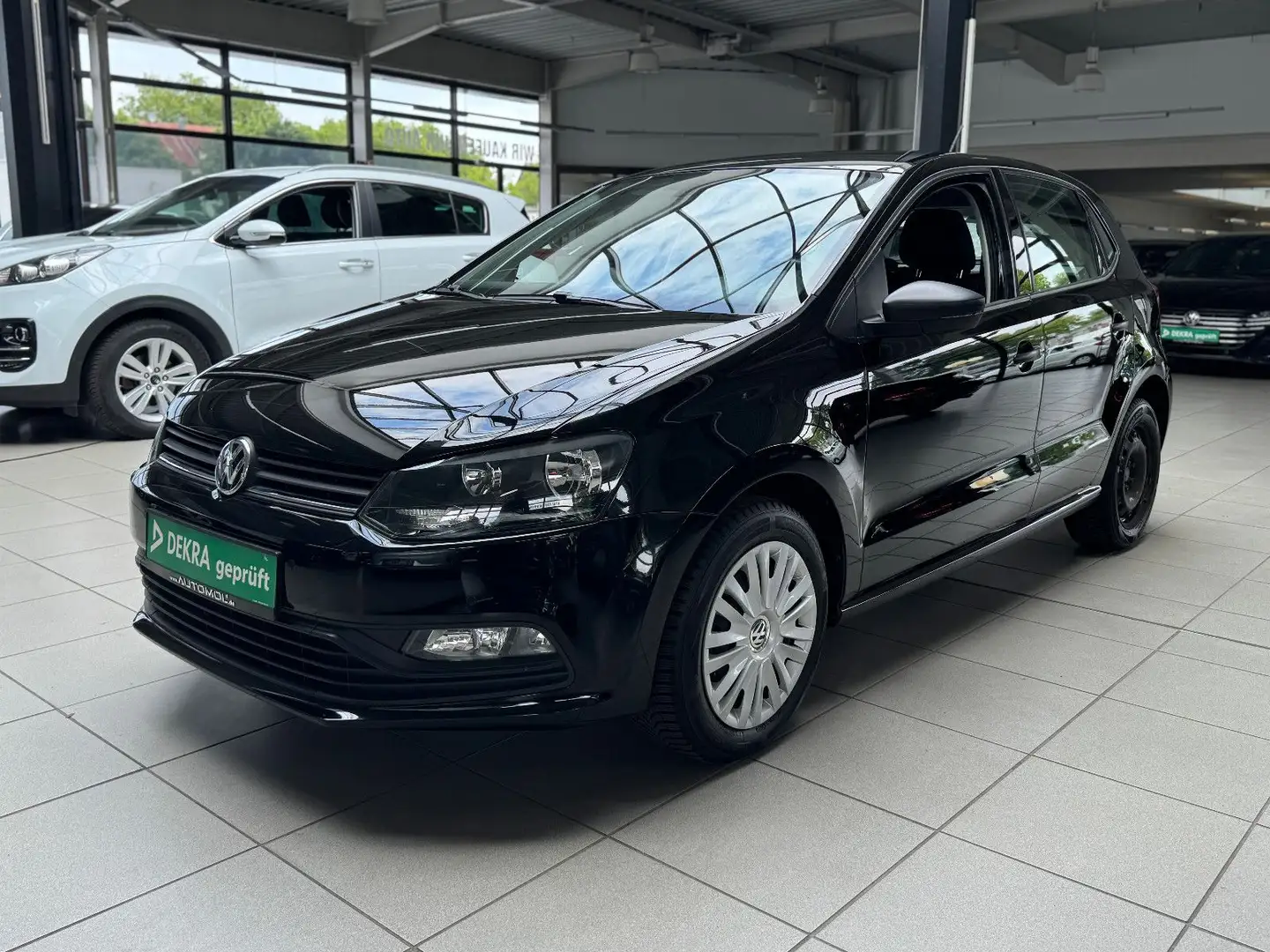 Volkswagen Polo V Trendline 1.0 *Discover Pro*PDC*Temp.* Noir - 2