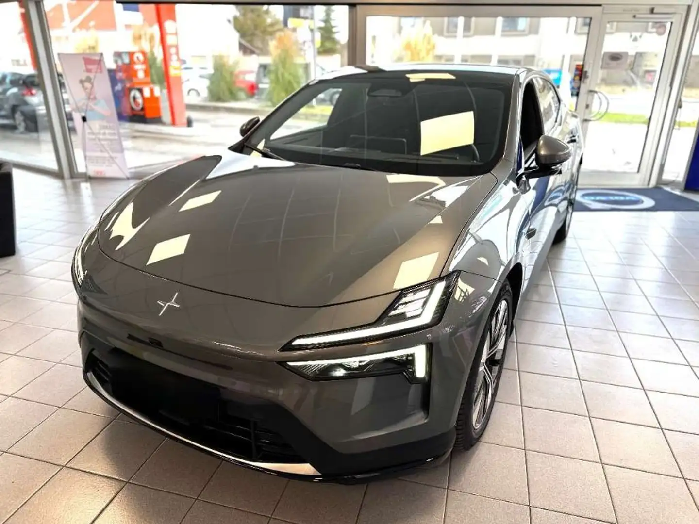 Polestar 4 Long Range 100kWh Single Motor Grau - 2