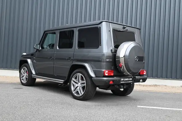 Mercedes-Benz G-Class view 5