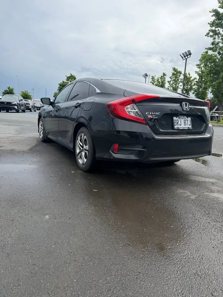 Honda Civic photo Honda Civic