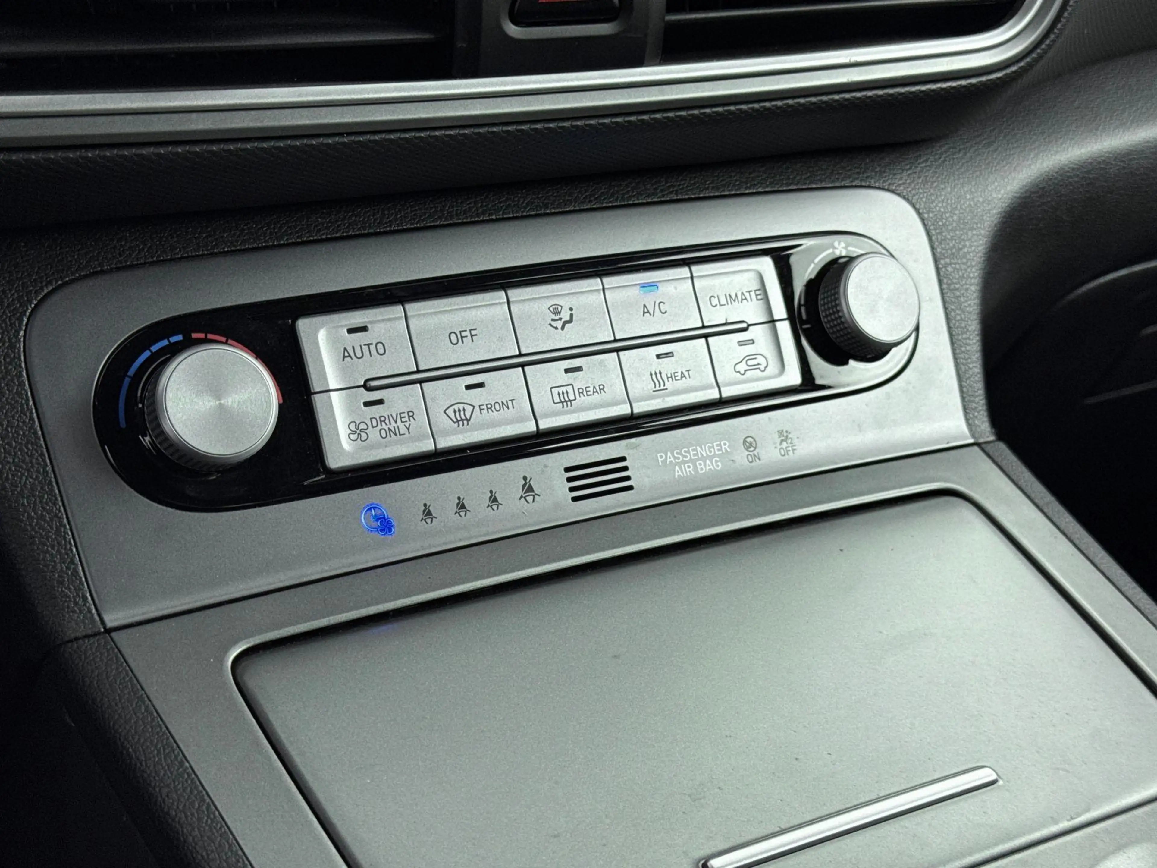 Hyundai KONA EV COMFORT 64 kWh | SoH 95%! | PDC | 3 FASE | WARM — photo 15