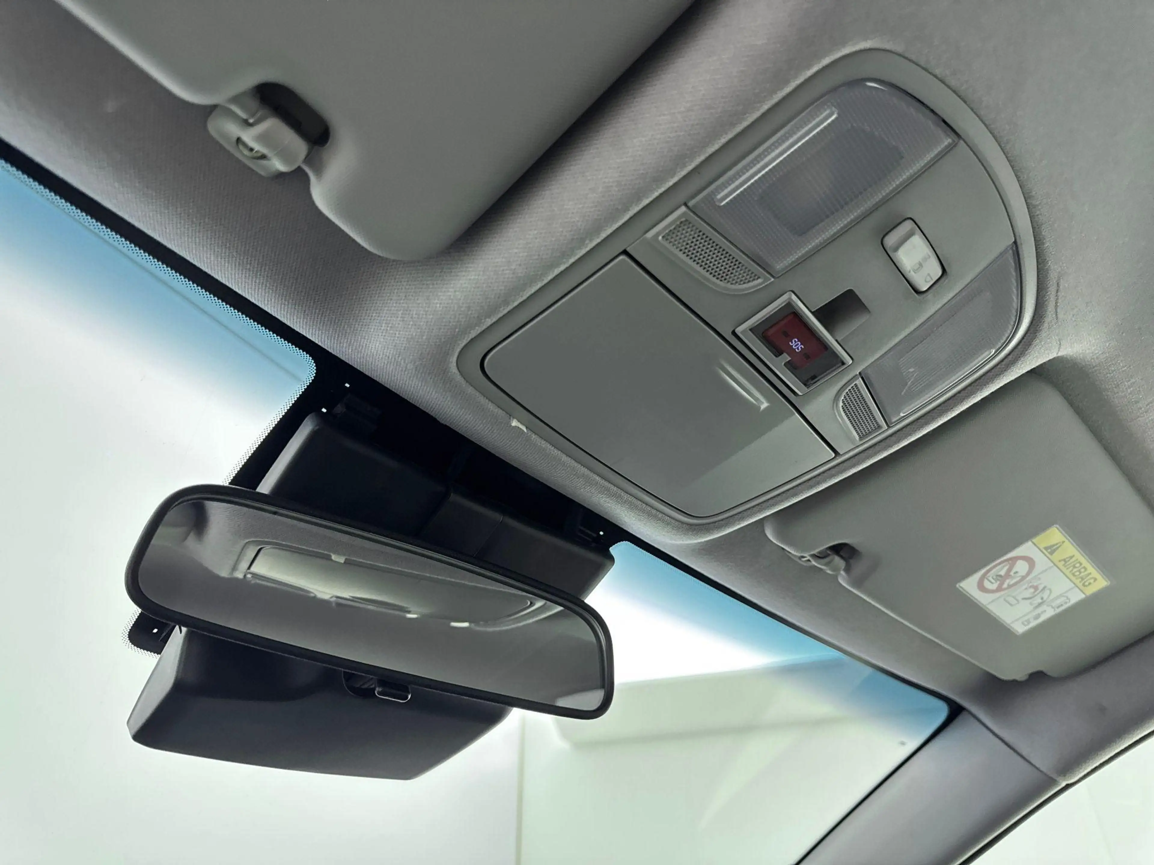 Hyundai KONA EV COMFORT 64 kWh | SoH 95%! | PDC | 3 FASE | WARM — photo 11