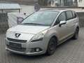 Peugeot 5008 2.0HDI+7SITZE+EURO 5+PANORAMA+ Grau - thumbnail 1