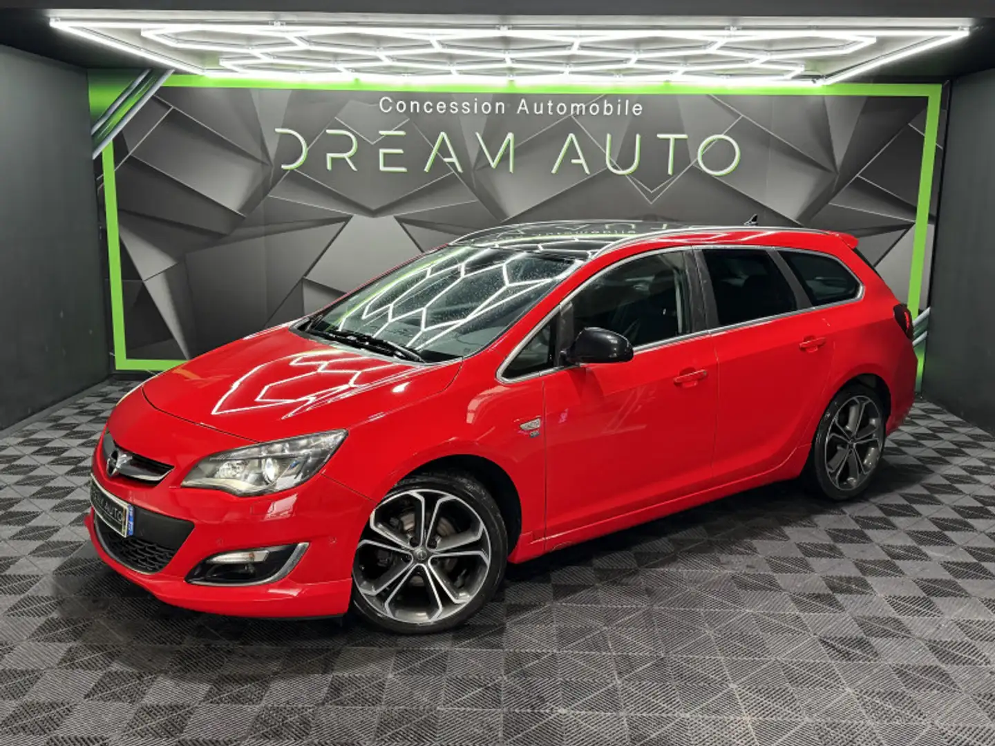 Opel Astra 1.6 CDTI 136CH COSMO START\u0026STOP Rouge - 1