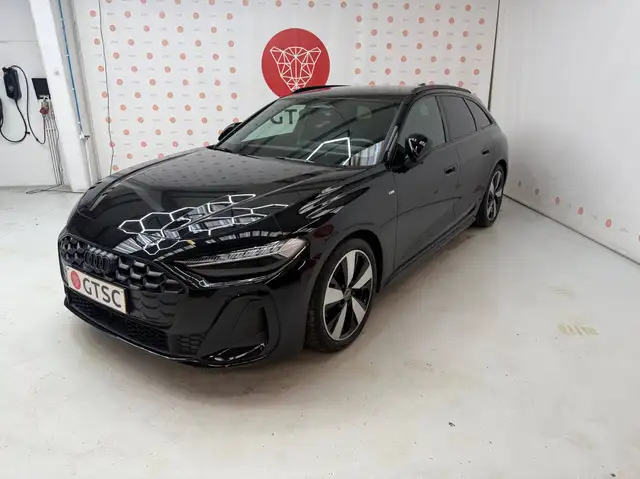 Audi A5 main image