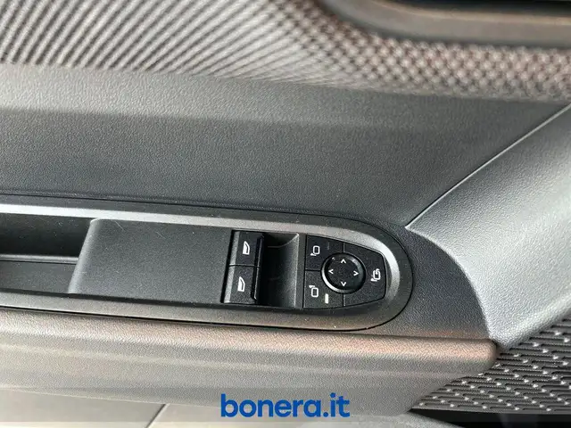 Mini Hatch view 23