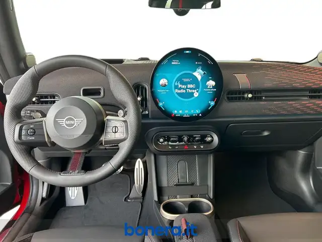 Mini Hatch view 16