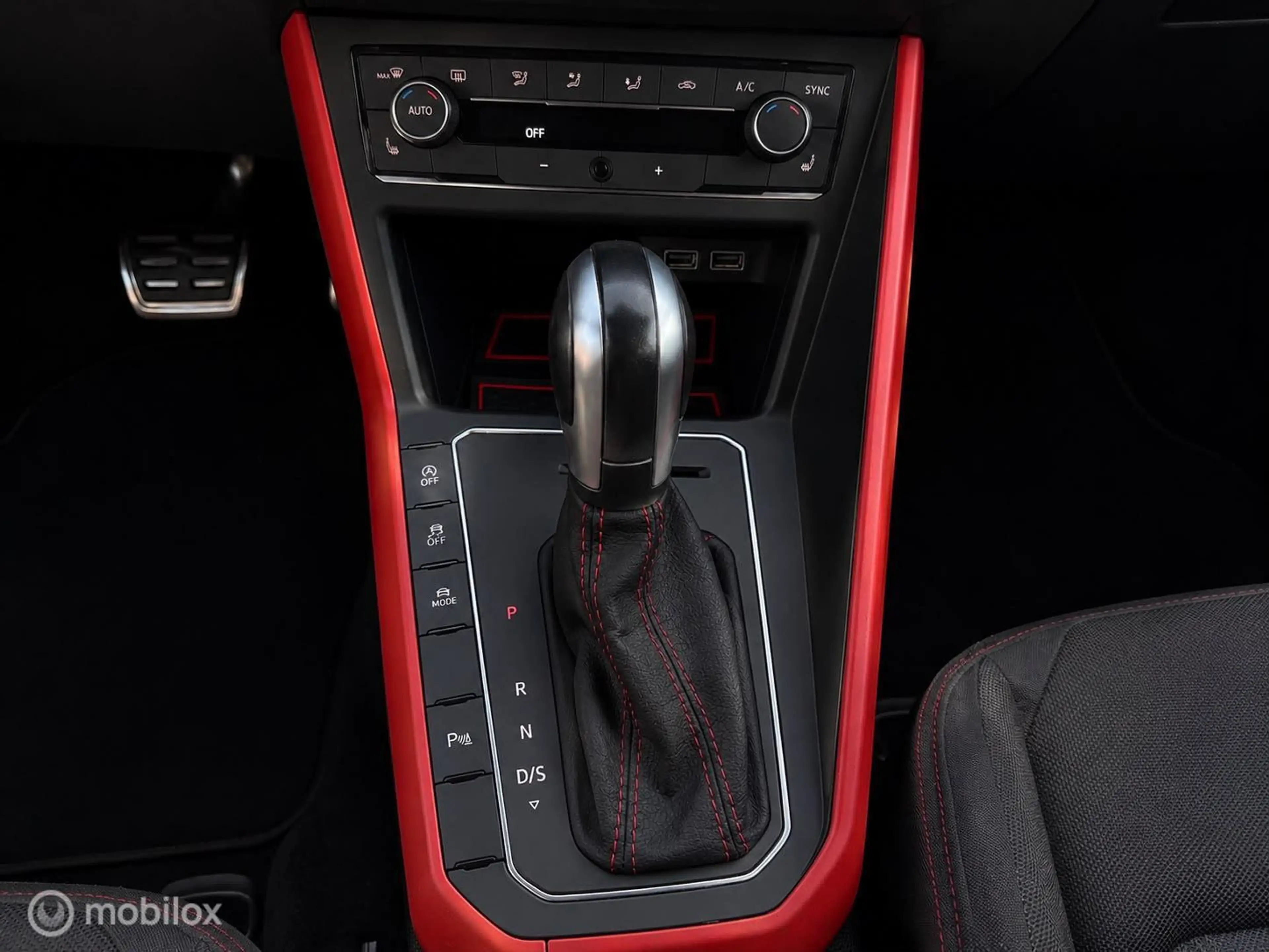 Volkswagen Polo GTI 2.0 TSI 200 PK DSG | Pano | Virtual Cockpit — photo 8