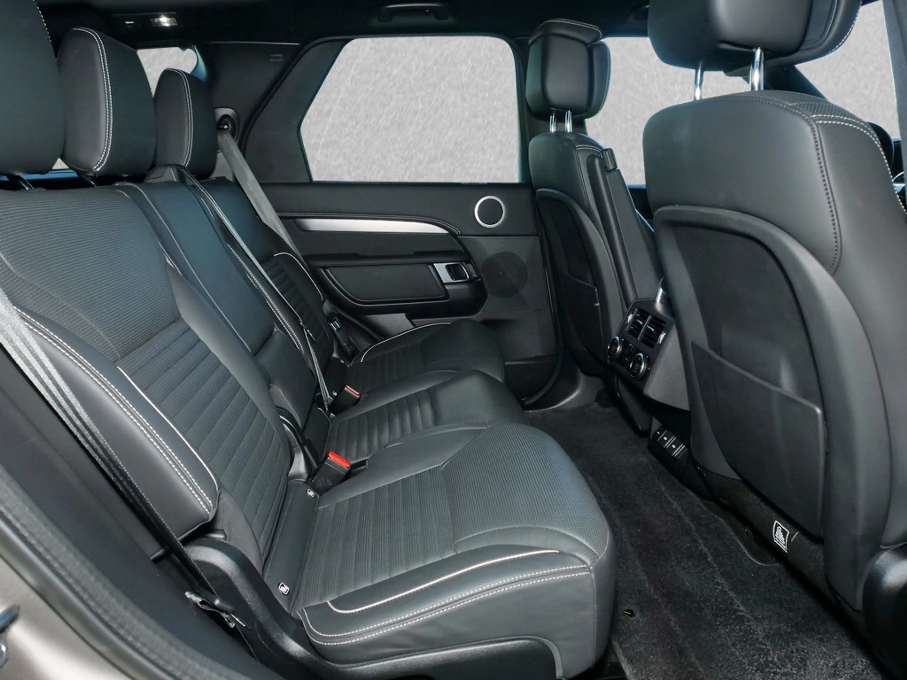 Land Rover Discovery R-Dynamic HSE D300 ON-/OFF-ROAD-PAKET — photo 5