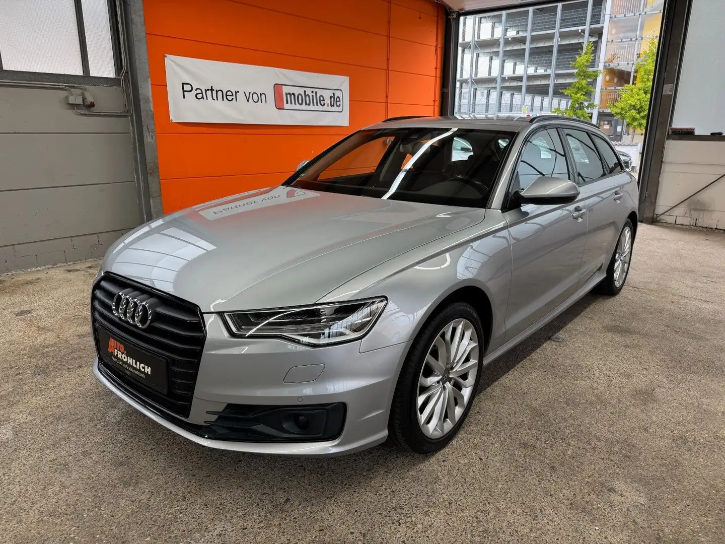 Audi A6 Avant 2.0 TDI ultra S tronic Kamera LED ACC Argent - 1