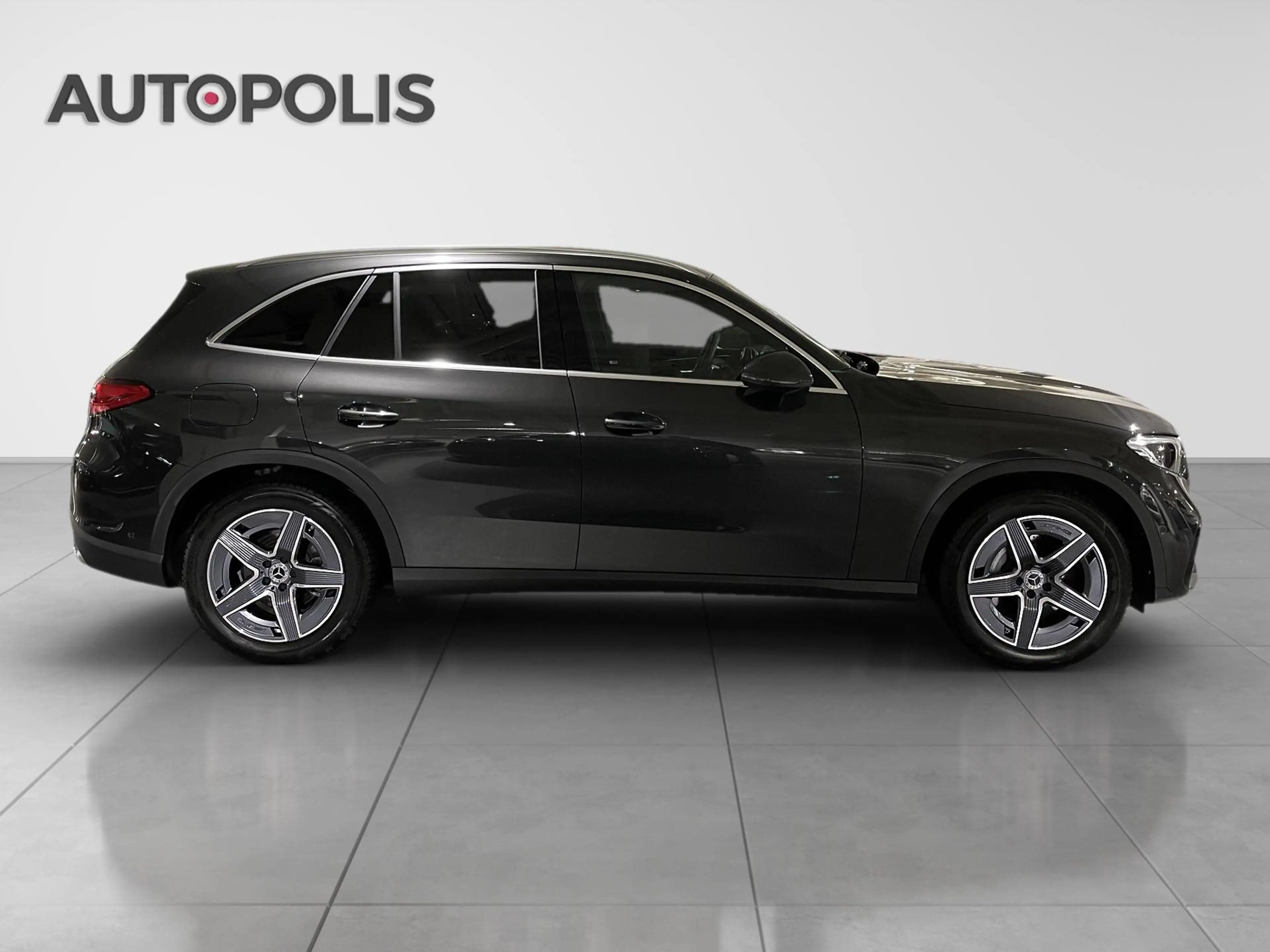 Mercedes-Benz GLC 300 2.0 d 4MATIC AMG Line — photo 9