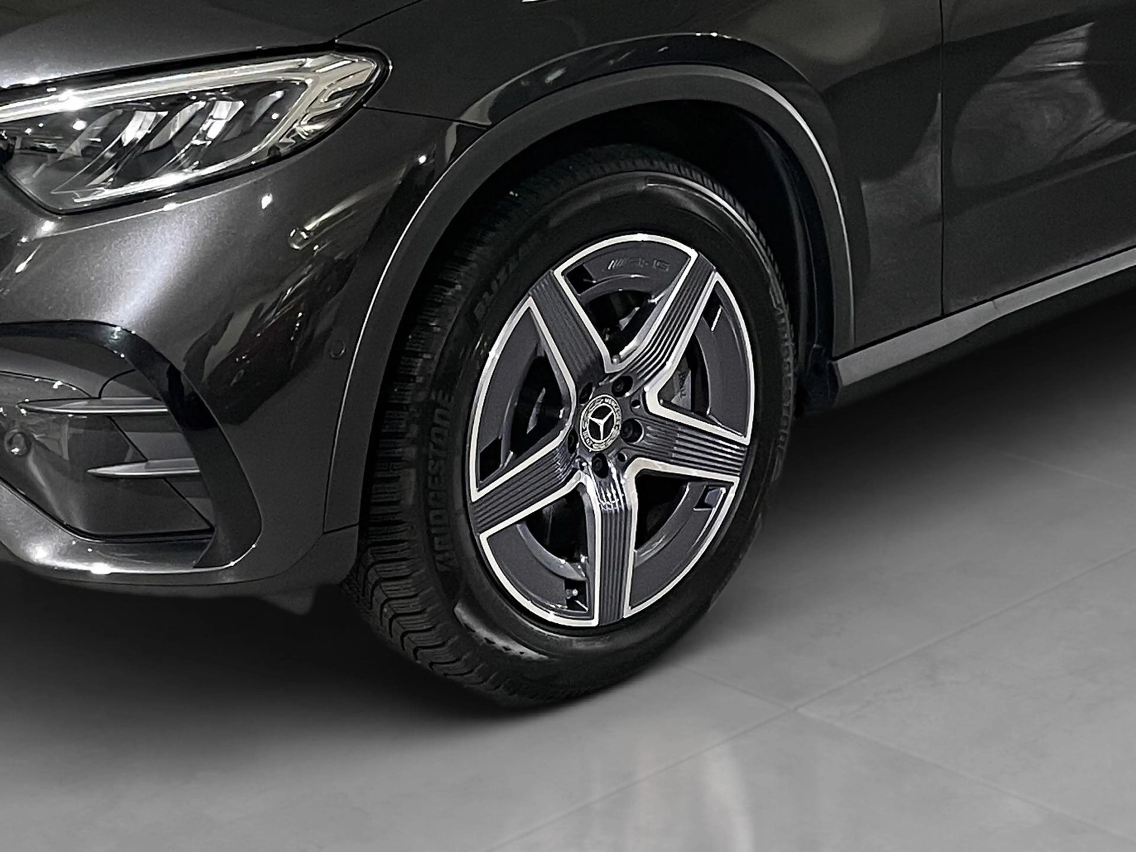 Mercedes-Benz GLC 300 2.0 d 4MATIC AMG Line — photo 5