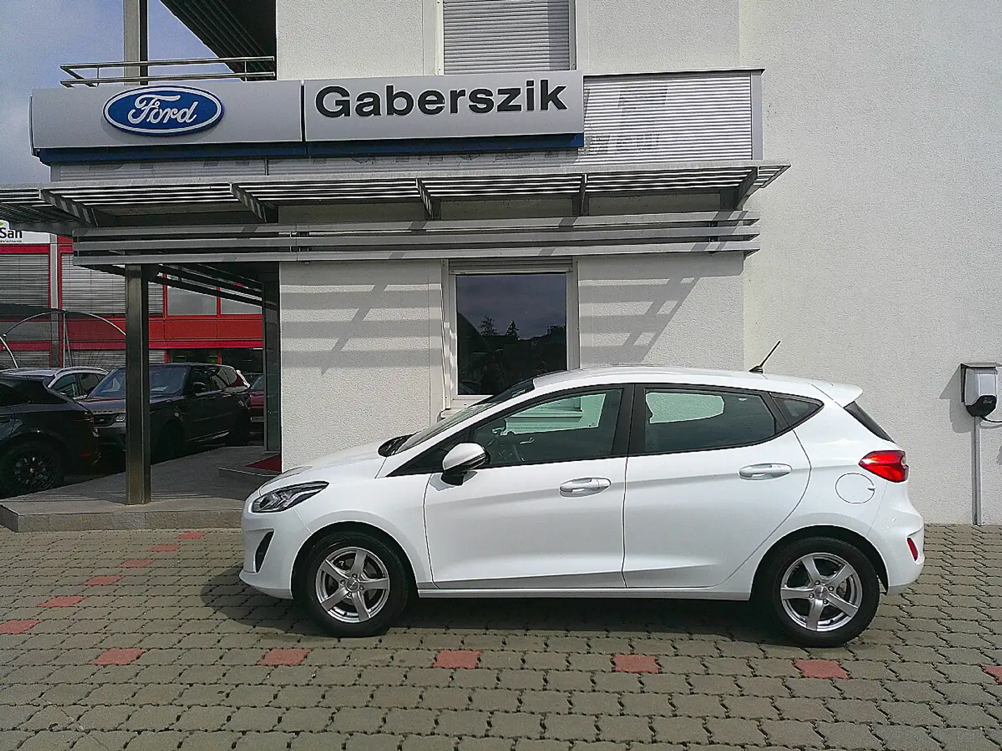 Ford Fiesta Trend 1,1 Start/Stop Weiß - 2
