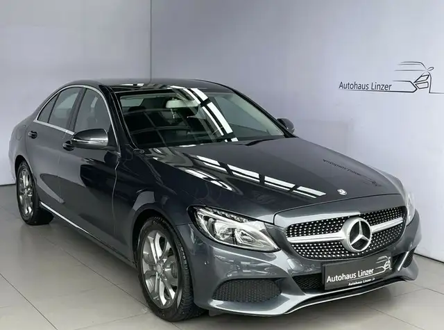 Mercedes-Benz C 180 d Lim. Aut. *LED*Navigation*Tempomat*PDC*