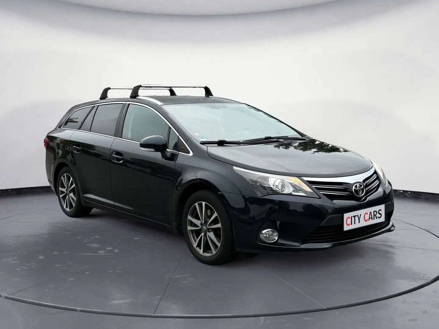Toyota Avensis 2.2D D-4D Kombi Edition Navi Kamera Noir - 2