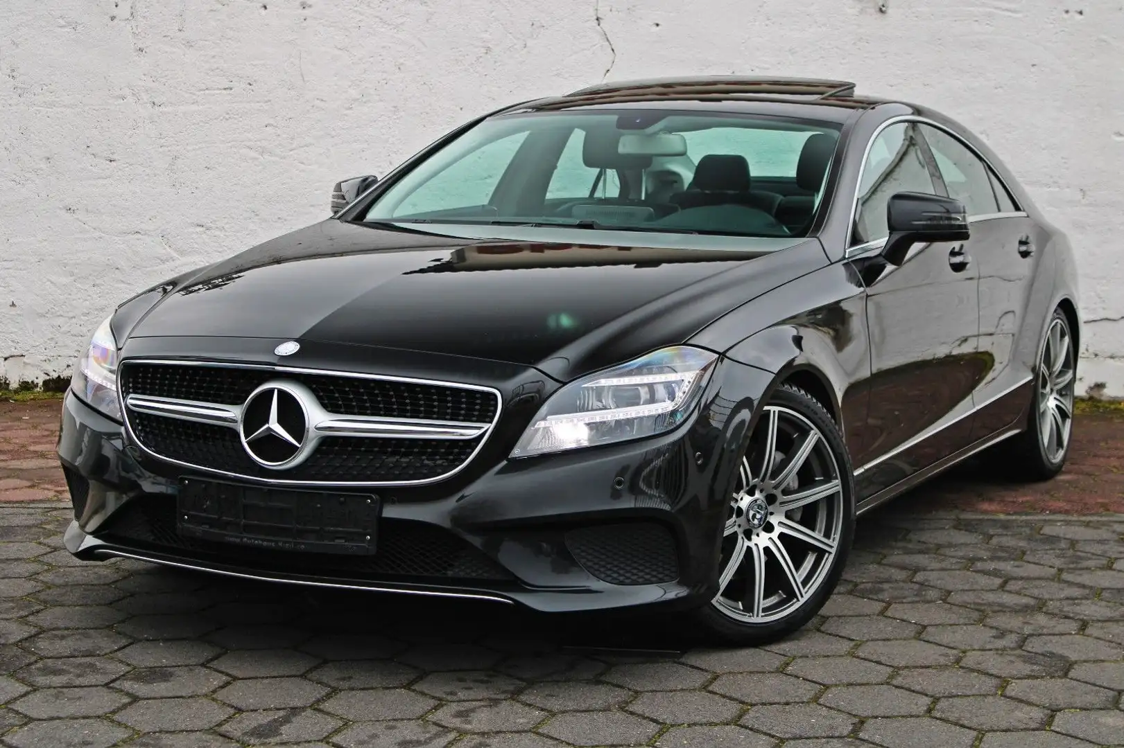 Mercedes-Benz CLS 350 d BlueTec Sportpaket, AMG 19,LED, S- Dach Schwarz - 1