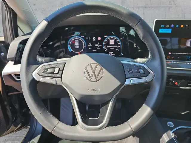 Volkswagen Golf view 10