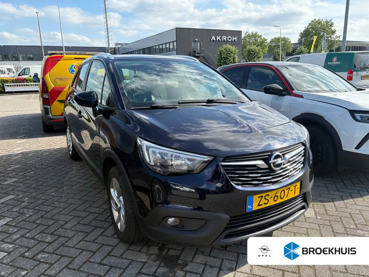 Opel Crossland X 1.2 Turbo Edition Blauw - 1