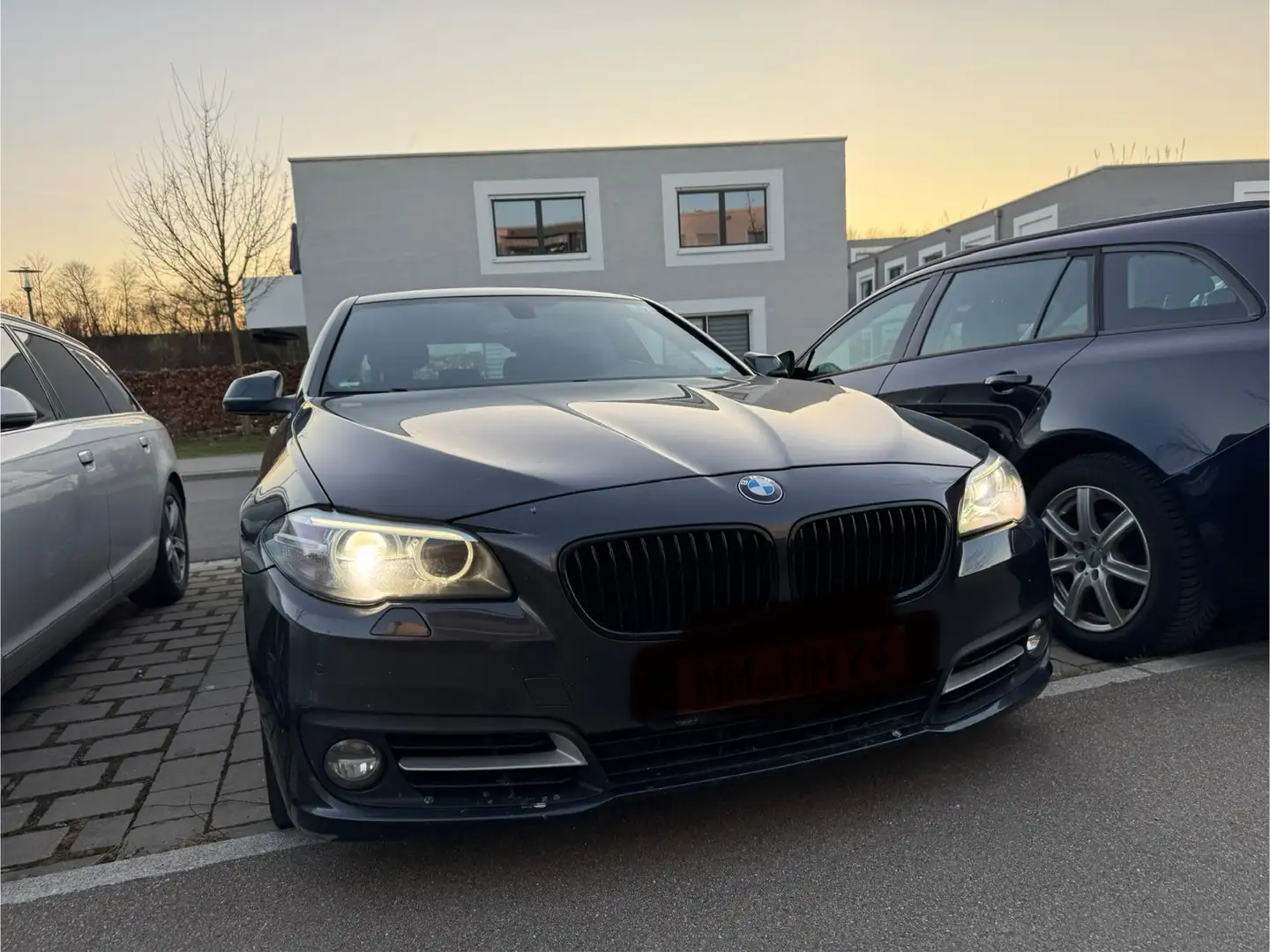 BMW 520 520d Touring Aut. - 1