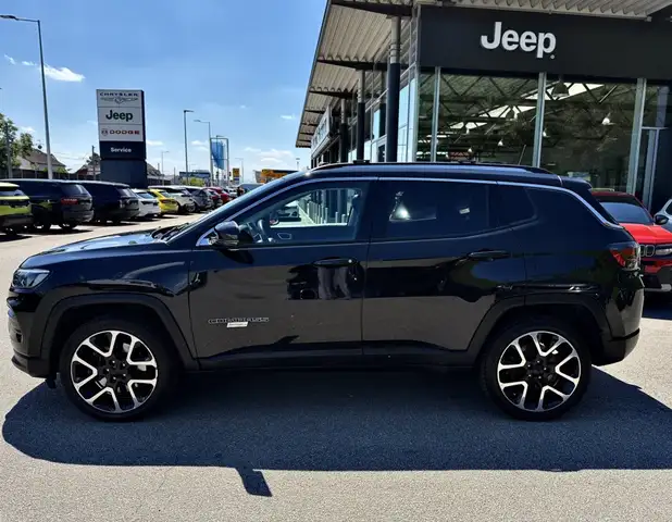 Jeep Compass view 5