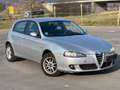 Alfa Romeo 147 2.0 Twin Automatik 8 fach bereift | TÜV 04/2026 Grau - thumbnail 1