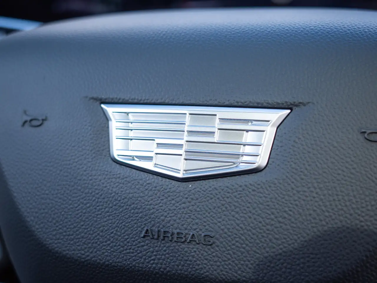 Cadillac Lyriq снимка Cadillac Lyriq