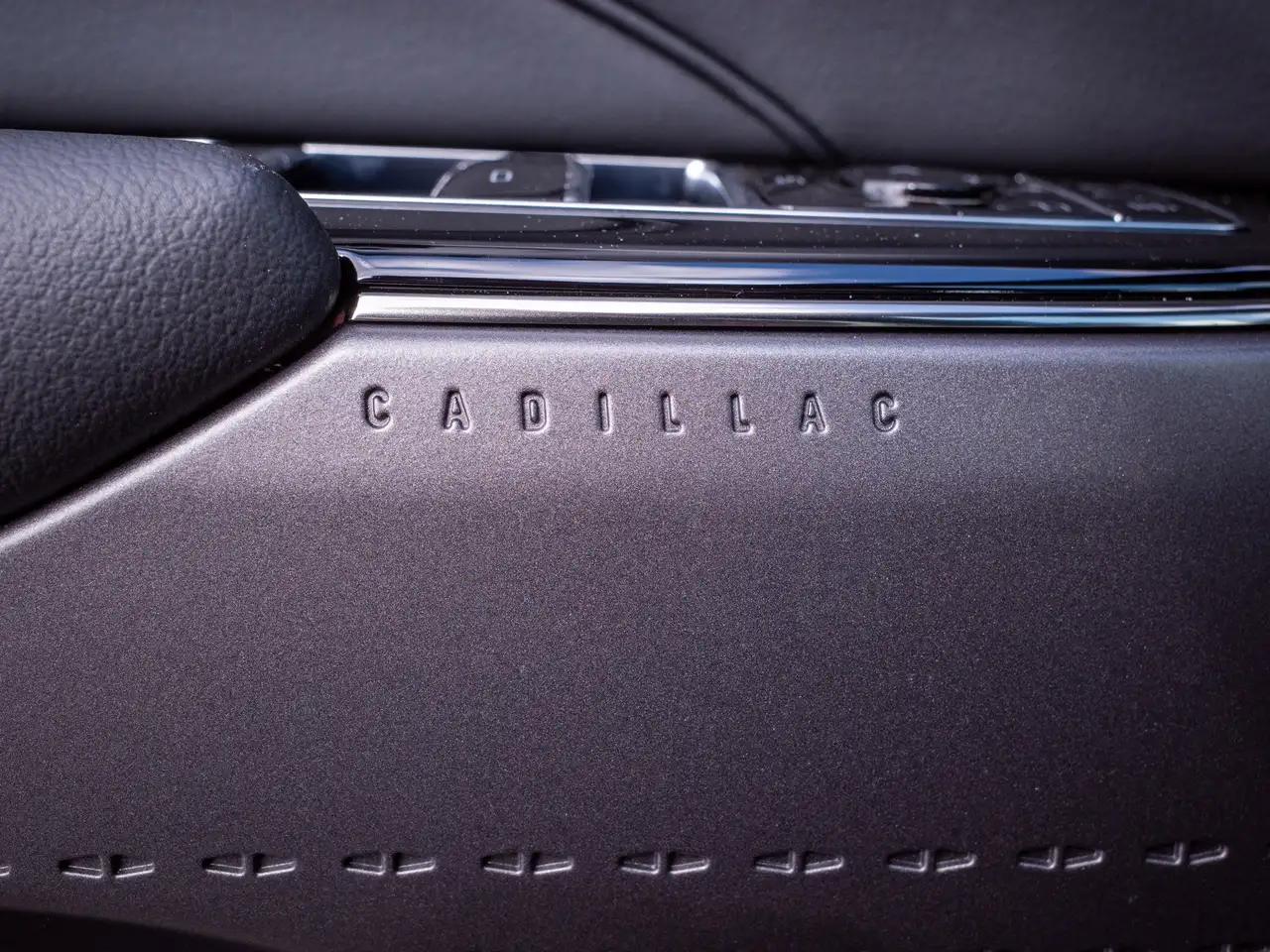 Cadillac Lyriq снимка Cadillac Lyriq