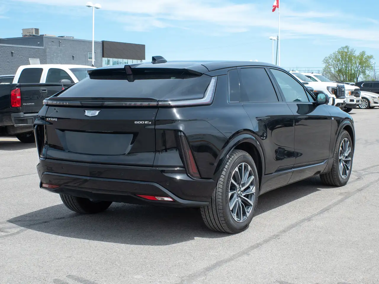 Cadillac Lyriq снимка Cadillac Lyriq