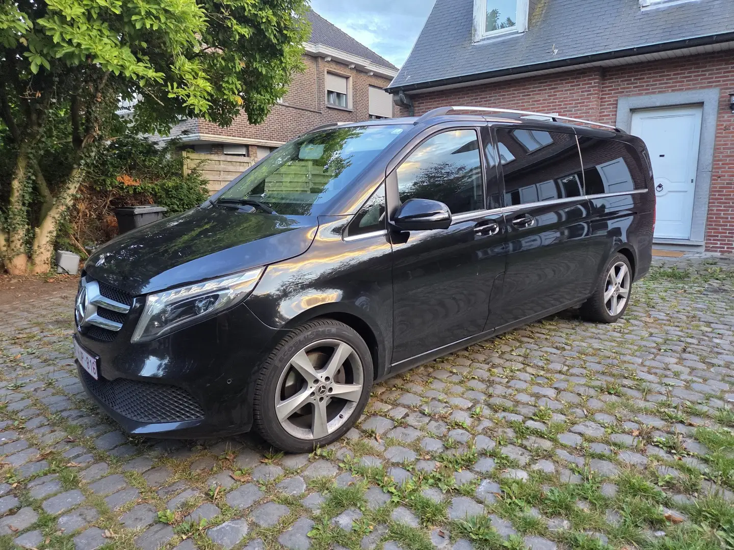 Mercedes-Benz V 300 d extralang 9G-TRONIC Edition 19 - 1