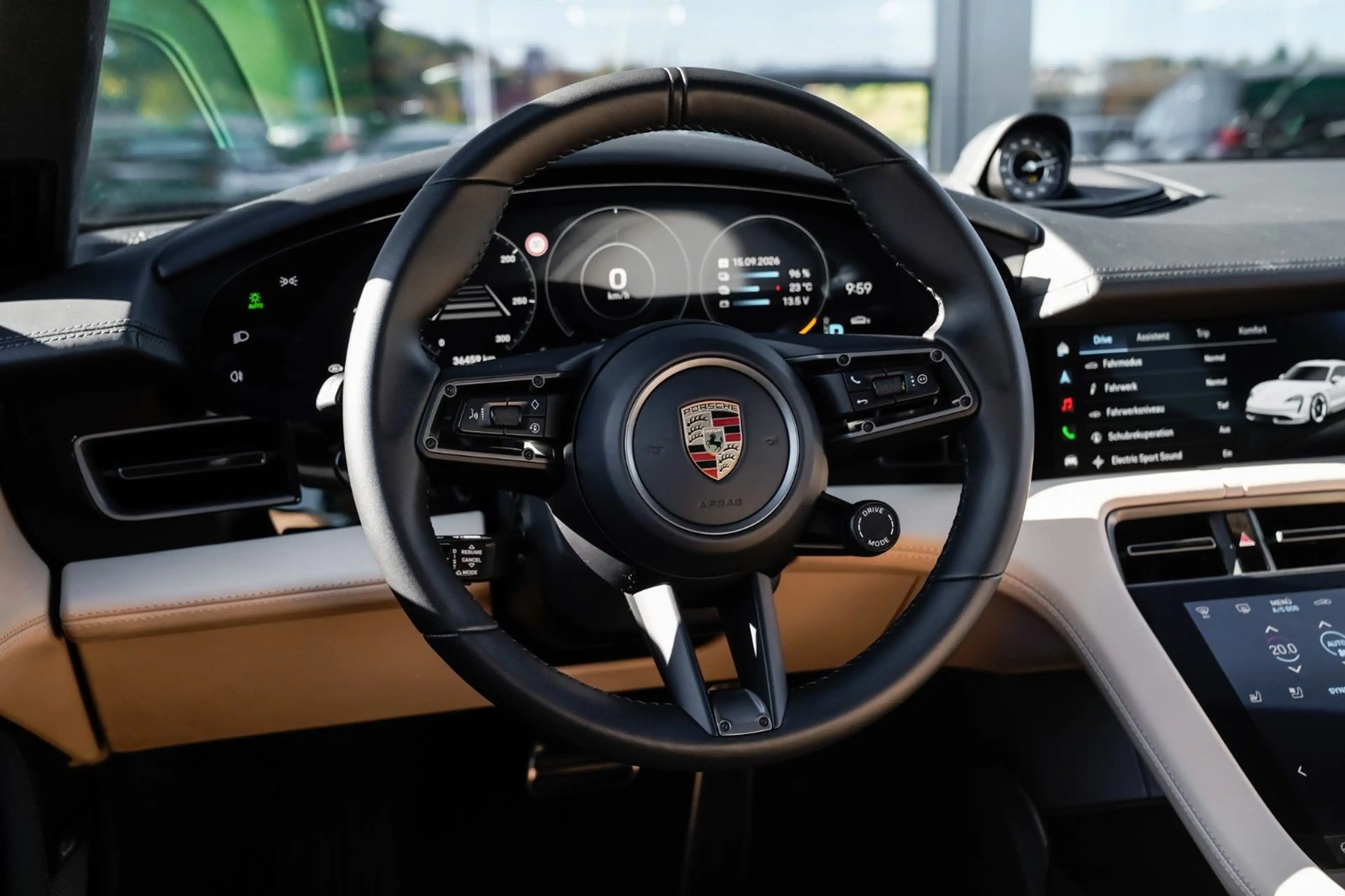 Porsche Taycan Turbo S Carbon-PCCB-Sport Design*VOLL* — photo 13