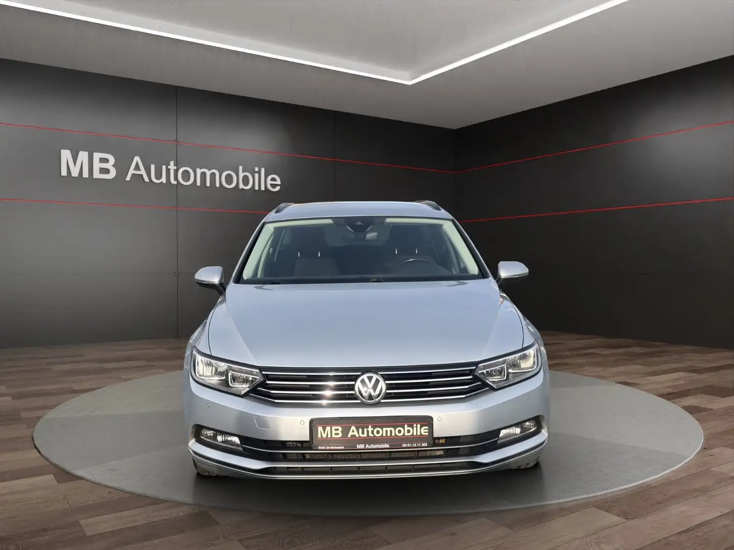 Volkswagen Passat Variant Comf.BMT LM/Klimaa./Navi/PDC/SHZ Silber - 2