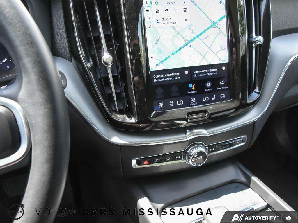 2024 Volvo XC60 Core Dark Theme thumb 20