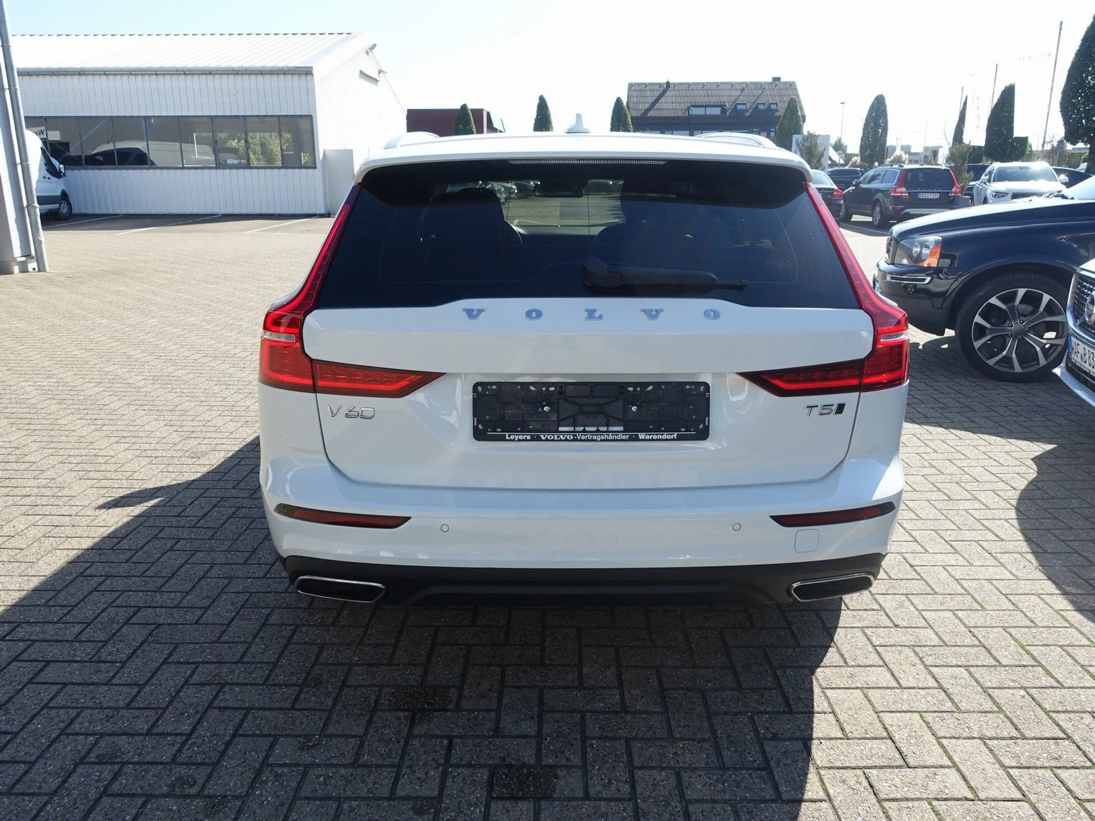 Volvo V60 Cross Country V 60 Cross Country T5 AWD Pro AHK — photo 6