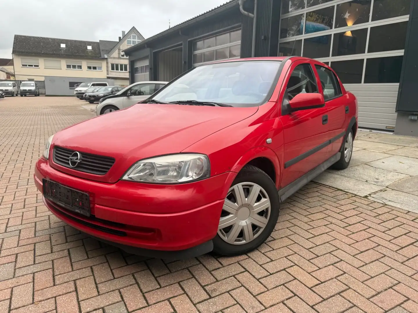 Opel Astra Limousine 2.Hand Org. 86tkm Tüv Neu Rot - 1