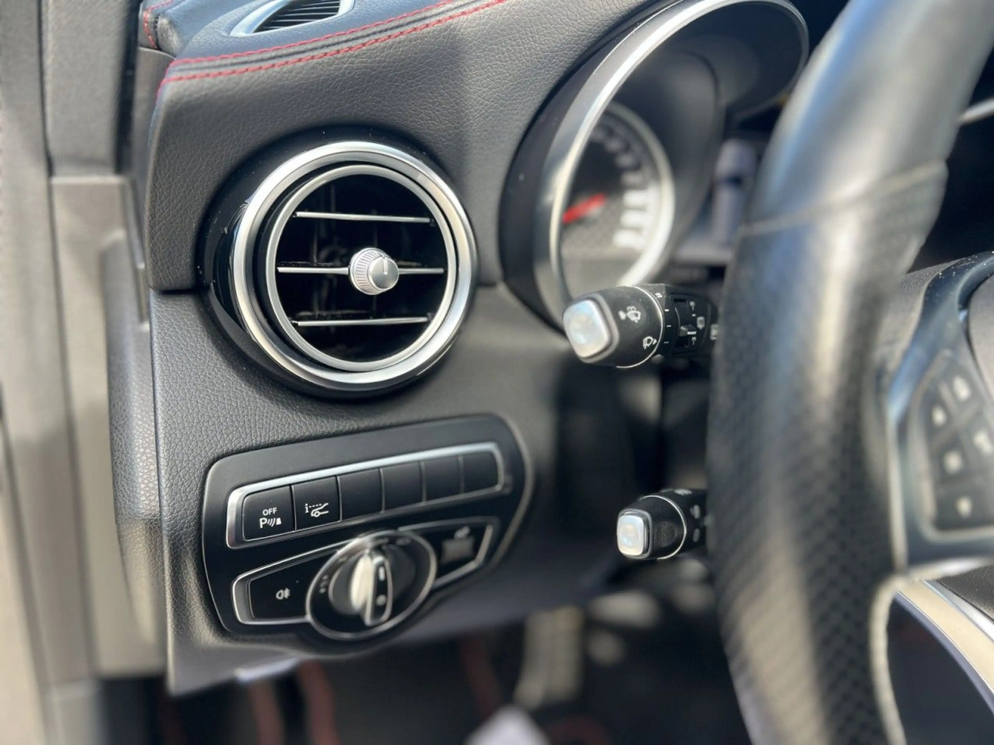 Mercedes-Benz GLC 43 AMG 4Matic*Panorama*Burmester*RFK*20 Zoll — photo 12
