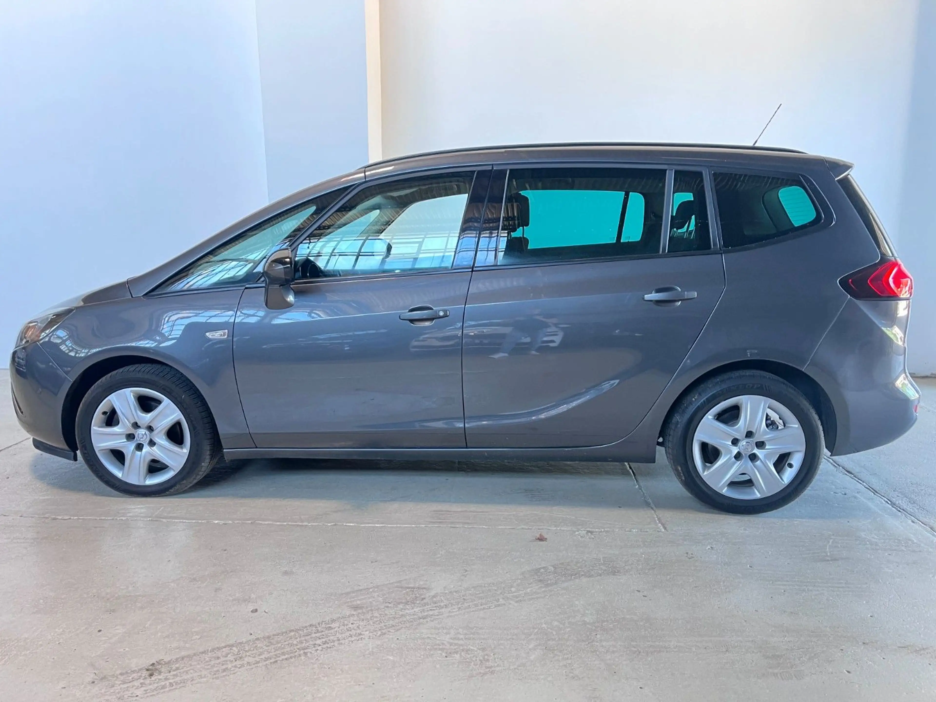 Opel Zafira C Tourer Edition *Automatik* — photo 5