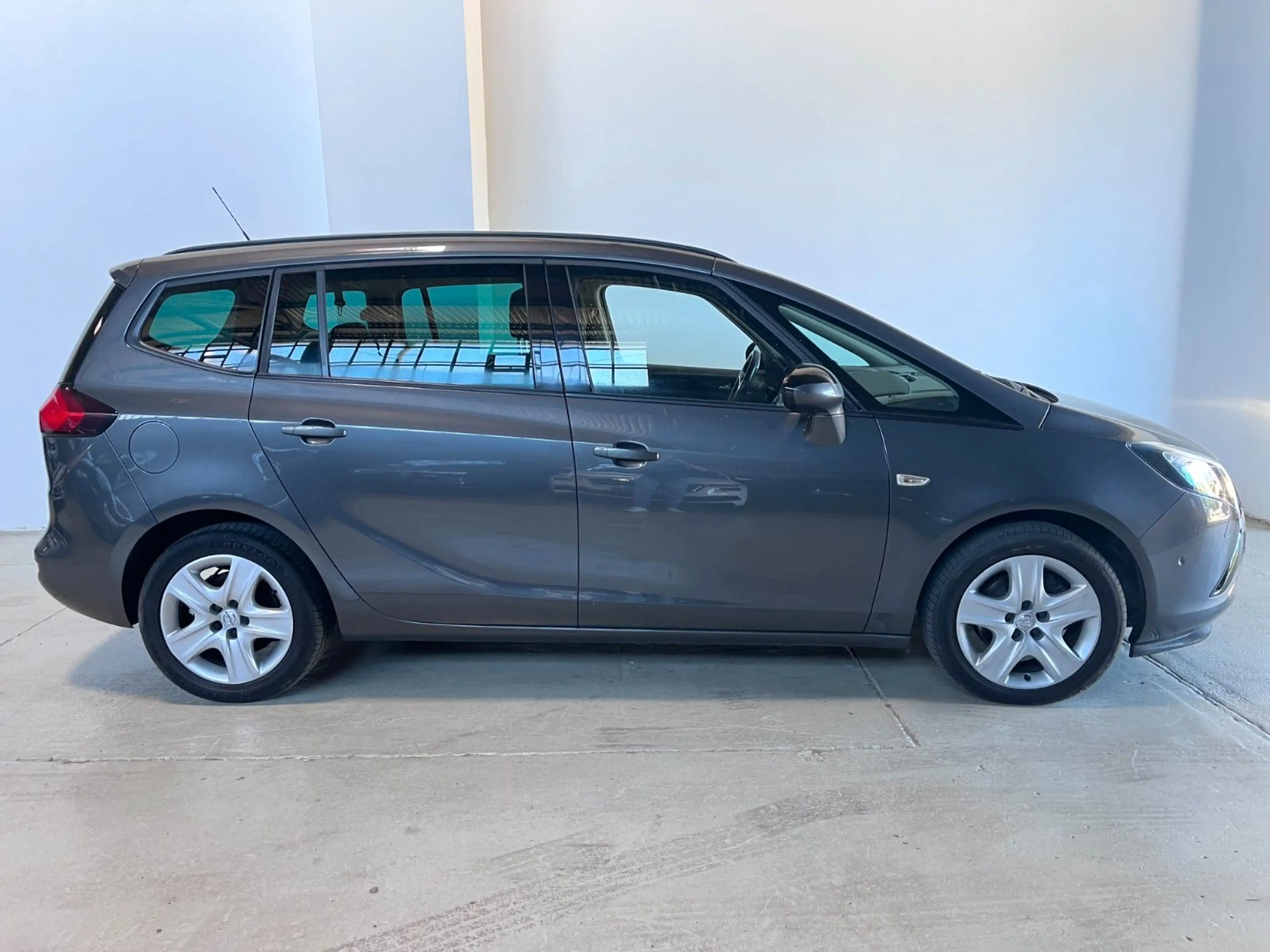 Opel Zafira C Tourer Edition *Automatik* — photo 6